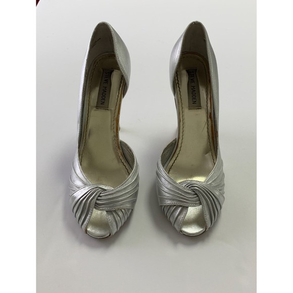 Steve Madden Heels - Picture 1 of 5